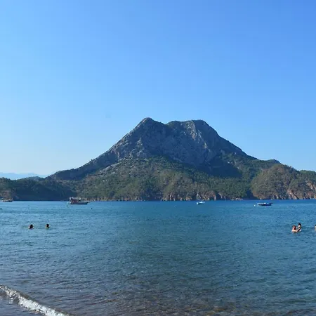 Maviay Beach *